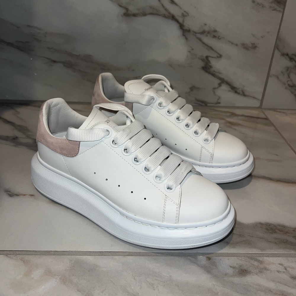 Alexander McQUEEN Women's Oversized Sneaker in White/patchouli - Size 35.5 IT/EU